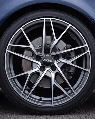 AXYS PER Graphite Machined — macro de la cara, montada